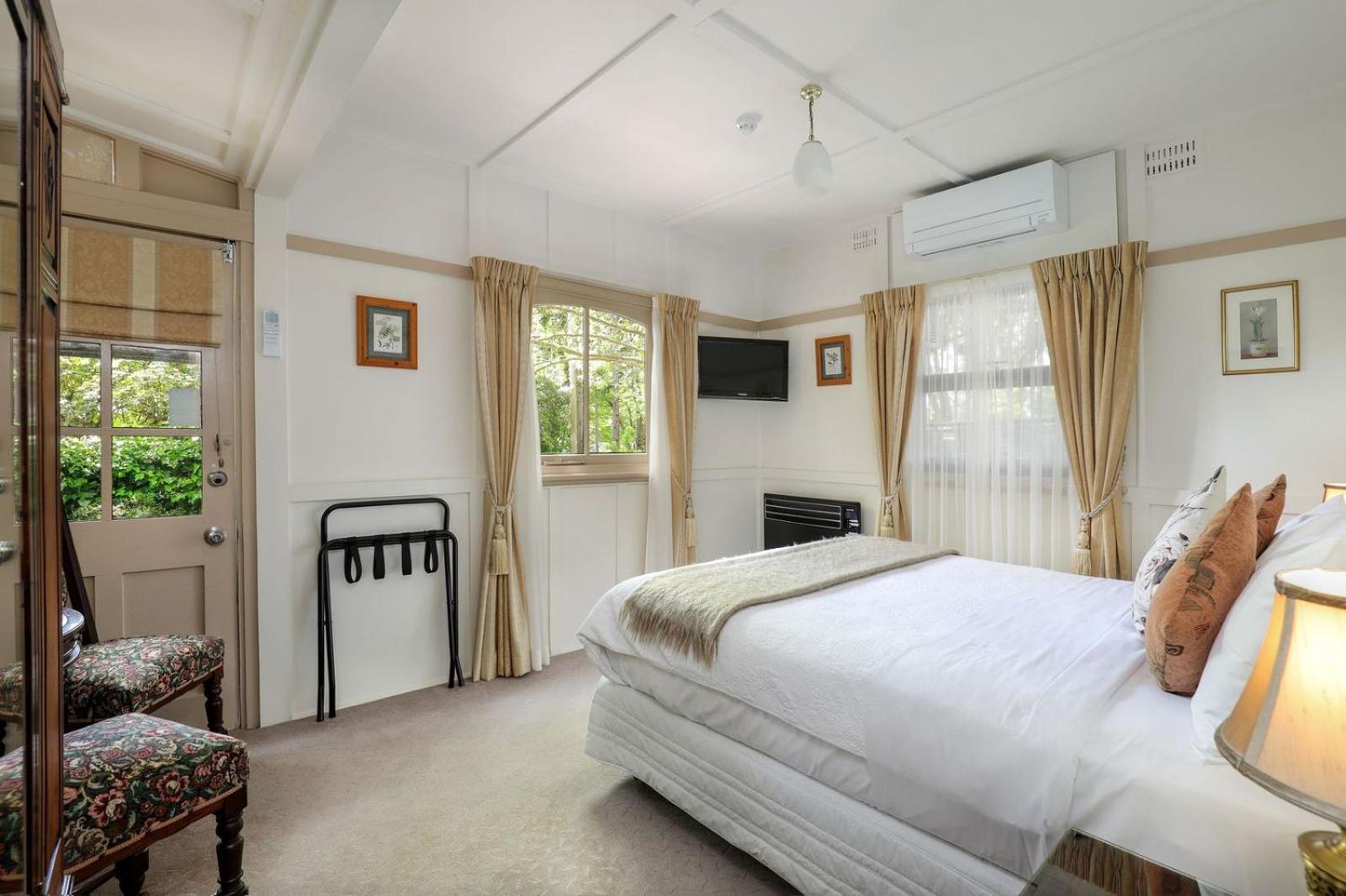 Kubba Roonga Guesthouse - Boutique Luxury Spa Retreat & Gardens - Blue Mountains Blackheath Exteriör bild