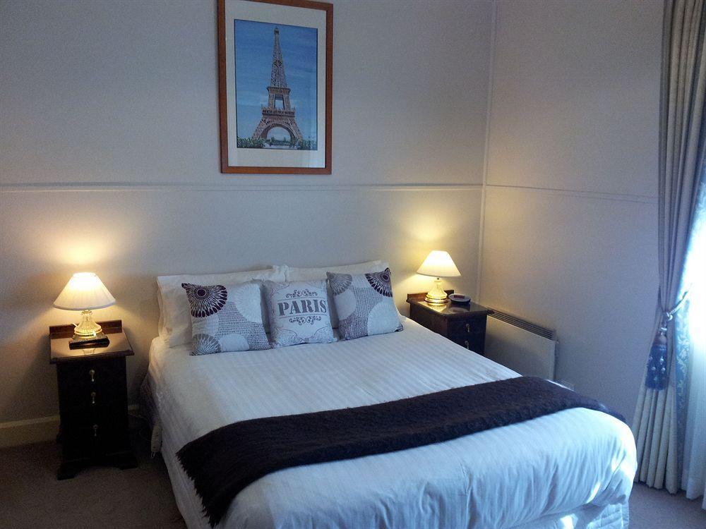 Kubba Roonga Guesthouse - Boutique Luxury Spa Retreat & Gardens - Blue Mountains Blackheath Exteriör bild