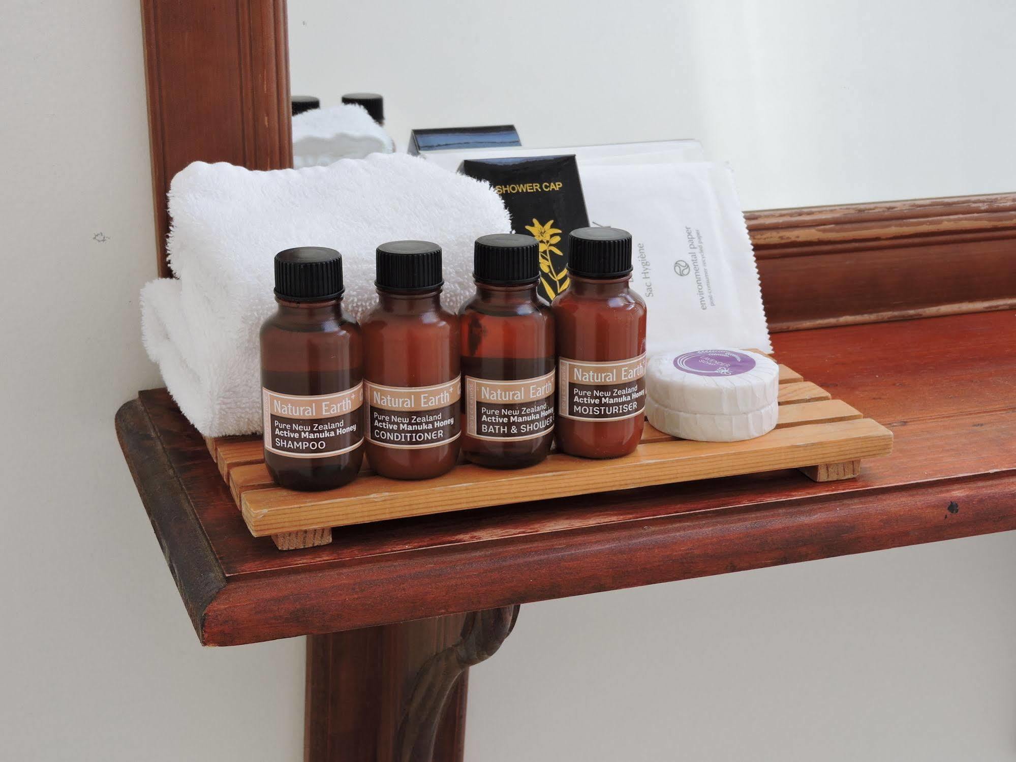 Kubba Roonga Guesthouse - Boutique Luxury Spa Retreat & Gardens - Blue Mountains Blackheath Exteriör bild
