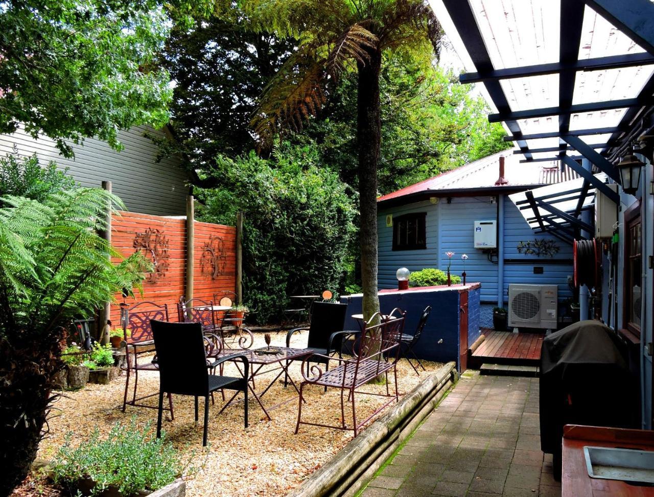 Kubba Roonga Guesthouse - Boutique Luxury Spa Retreat & Gardens - Blue Mountains Blackheath Exteriör bild